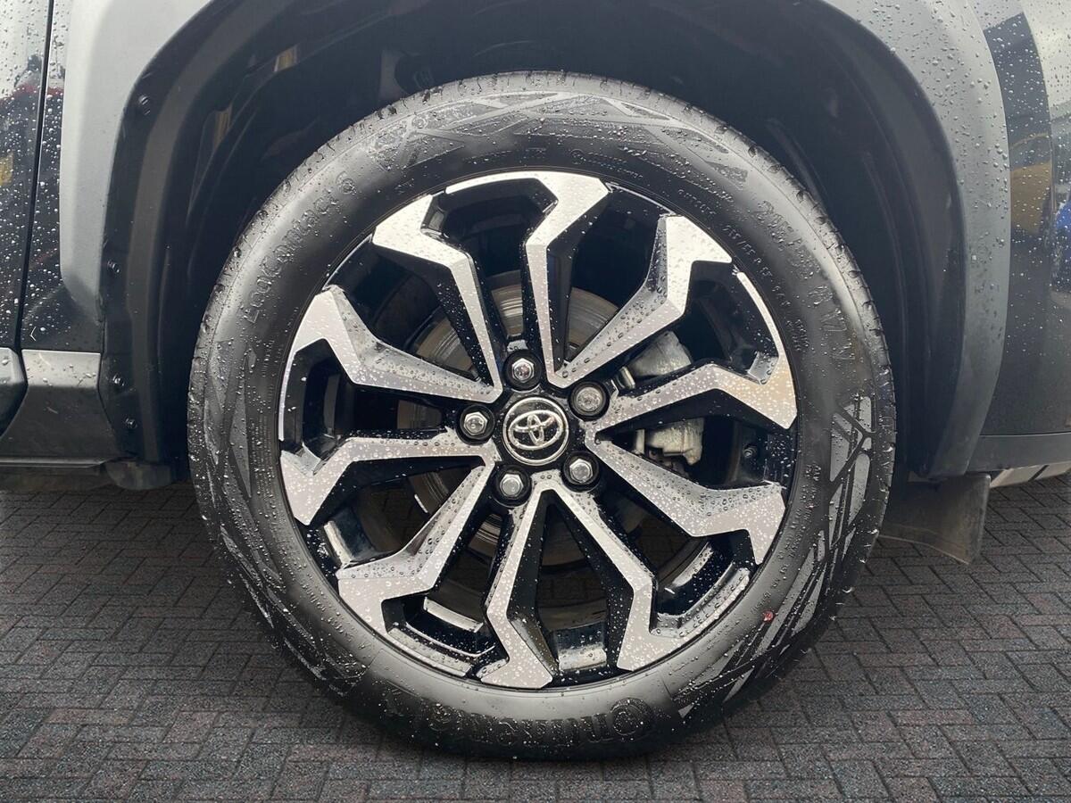 Used Toyota Yaris 2025 for sale - 77292918: Photo 6