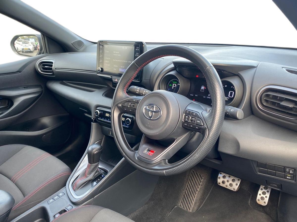 Used Toyota Yaris 2022 for sale - 77539418: Photo 12