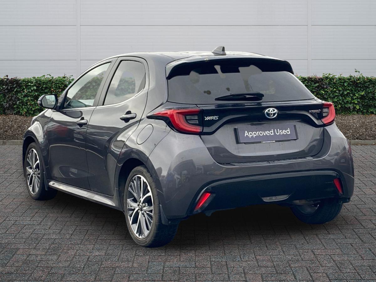 Used Toyota Yaris 2022 for sale - 77218278: Photo 2