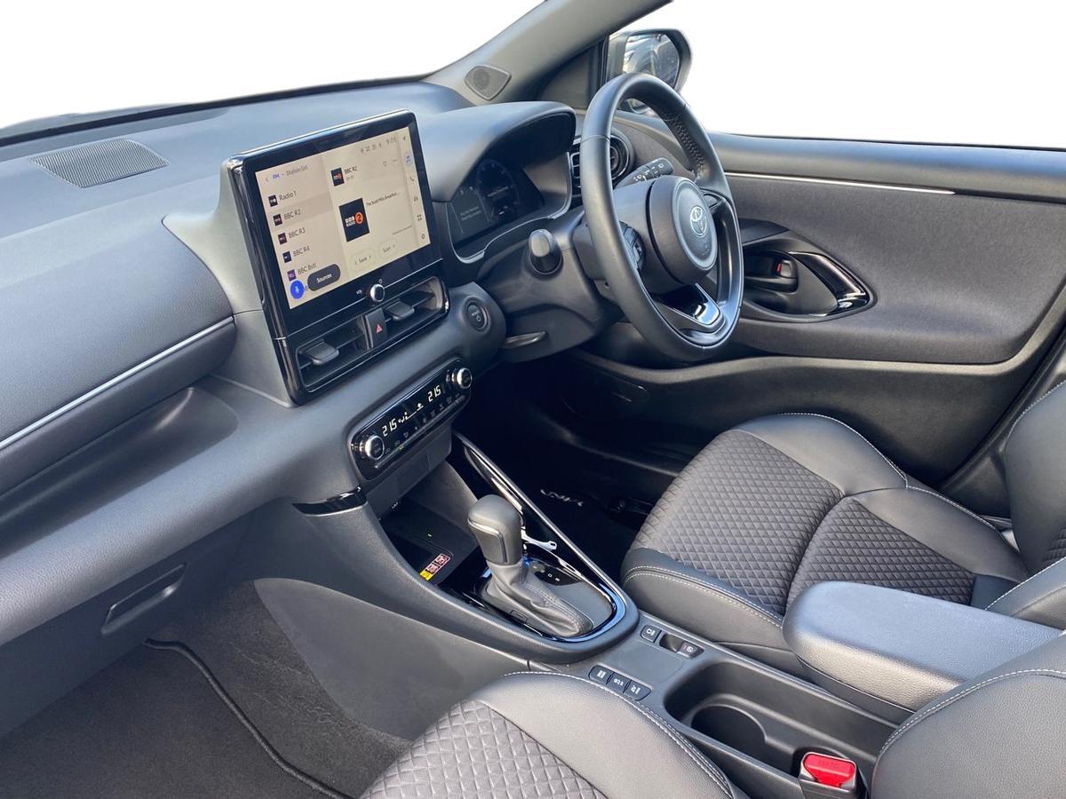 Used Toyota Yaris 2024 for sale - 78021729: Photo 7