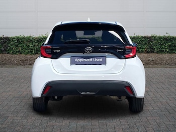 Used Toyota Yaris 2025 for sale - 79203413: Photo