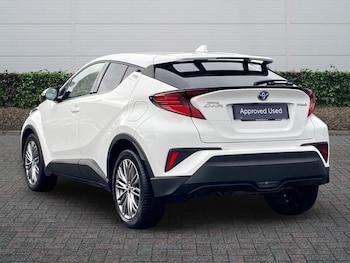 Used Toyota C-HR 2022 for sale - 77498140: Photo