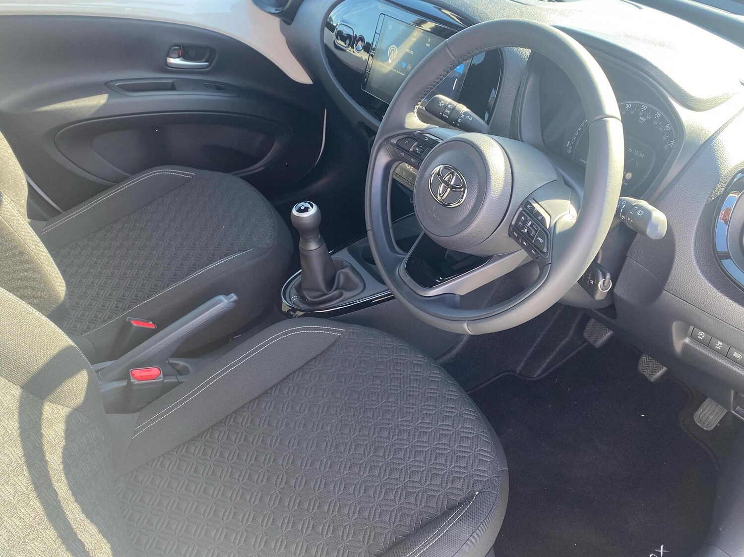 Used Toyota Aygo X 2025 for sale - 76730626: Photo 11