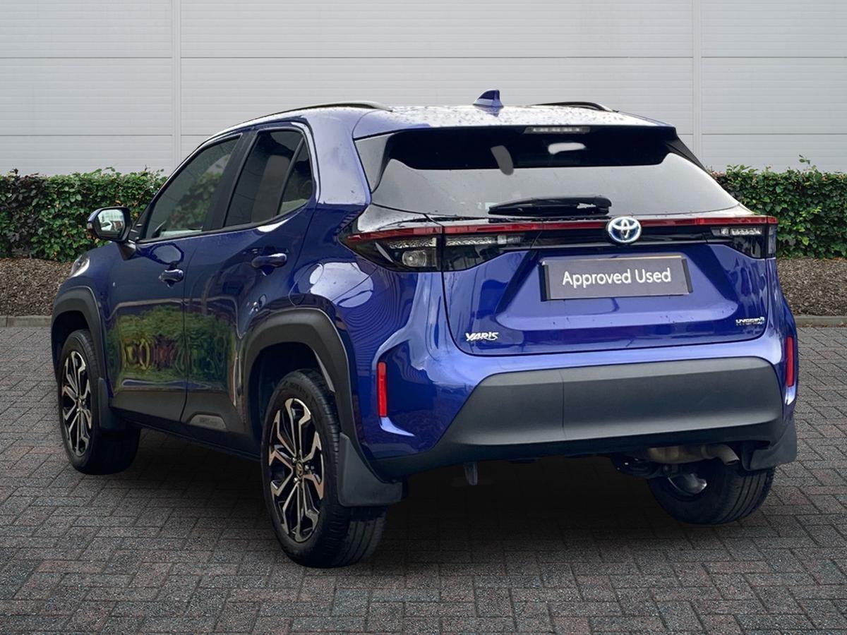 Used Toyota Yaris 2023 for sale - 76716829: Photo 2