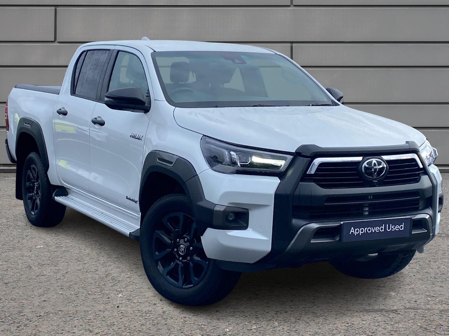 Used Toyota Hilux 2024 for sale - 76730816: Photo 1