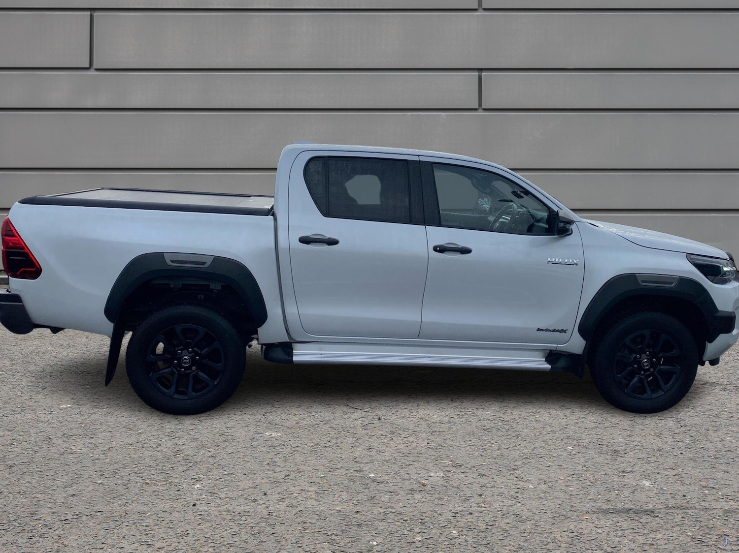 Used Toyota Hilux 2024 for sale - 76730816: Photo 16