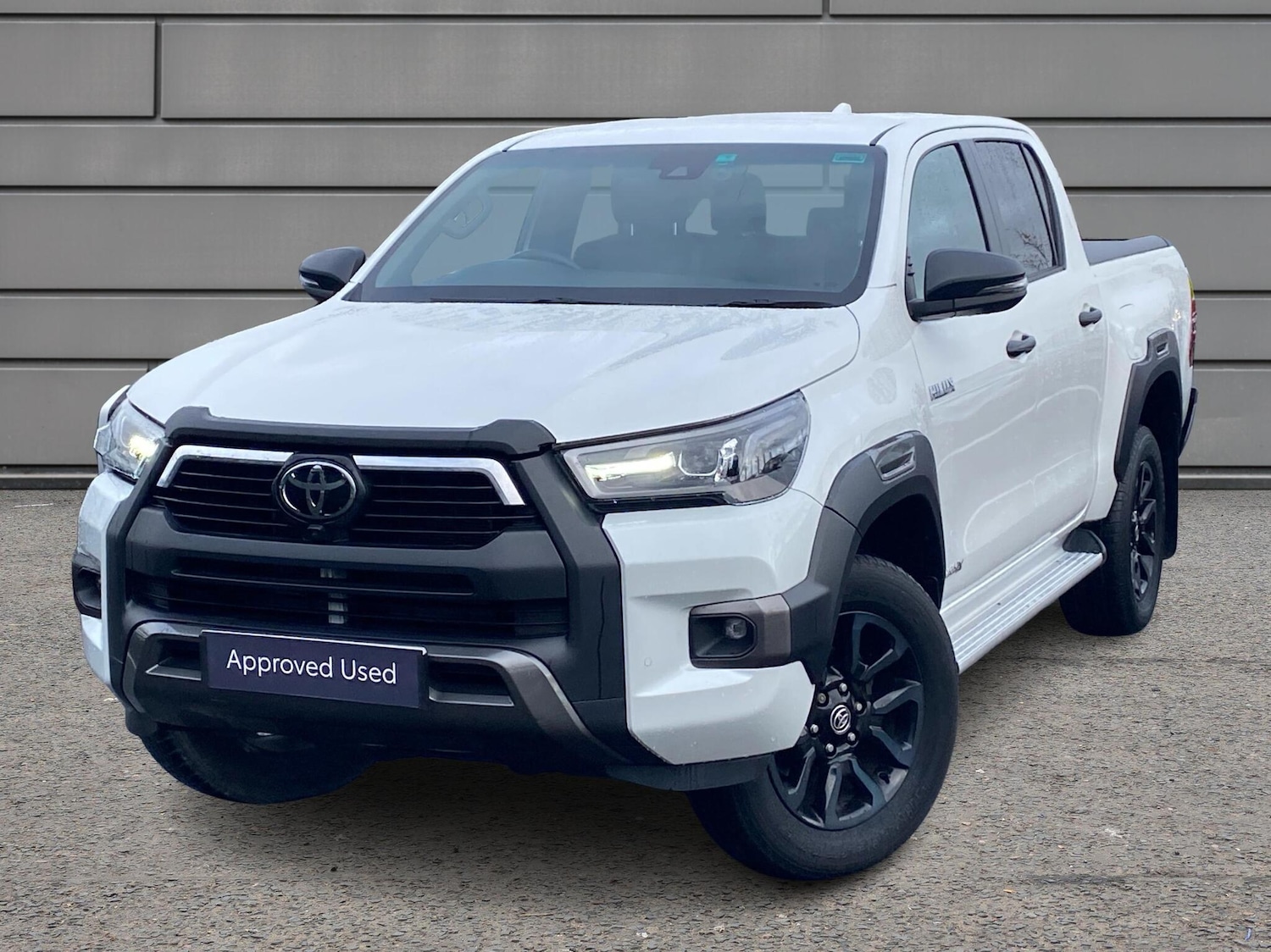 Used Toyota Hilux 2024 for sale - 76730816: Photo 3