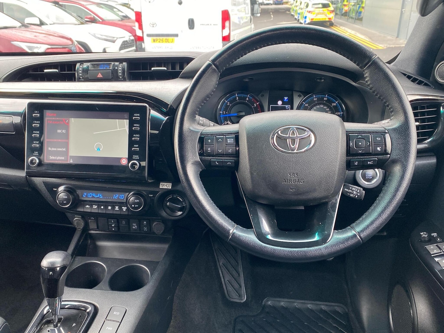 Used Toyota Hilux 2024 for sale - 76730816: Photo 6