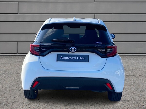 Used Toyota Yaris 2023 for sale - 76111323: Photo 19