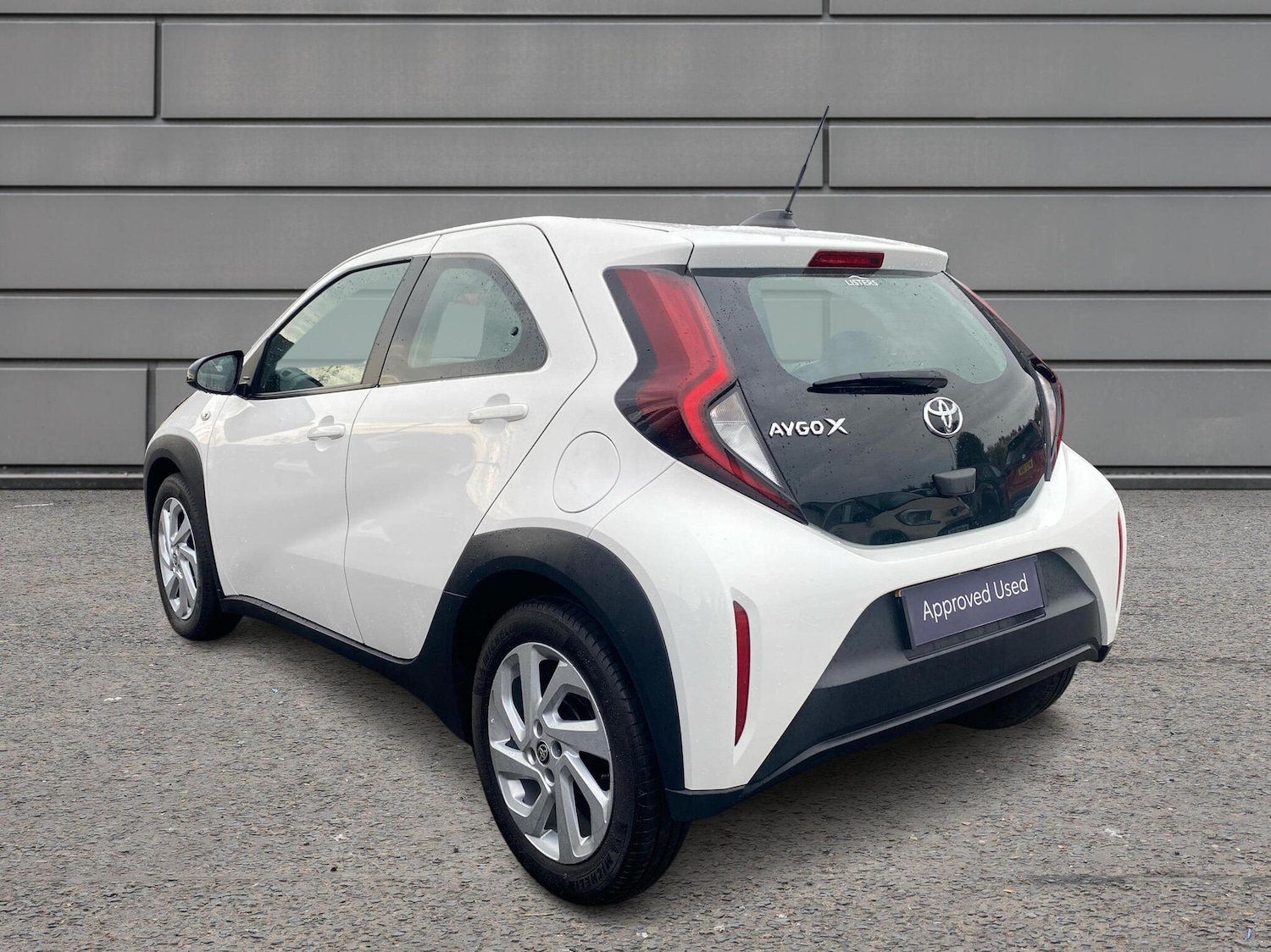 Used Toyota Aygo X 2023 for sale - 76730784: Photo 4