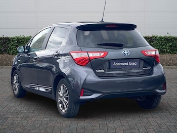 Used Toyota Yaris 2017 for sale - 78172165: Photo