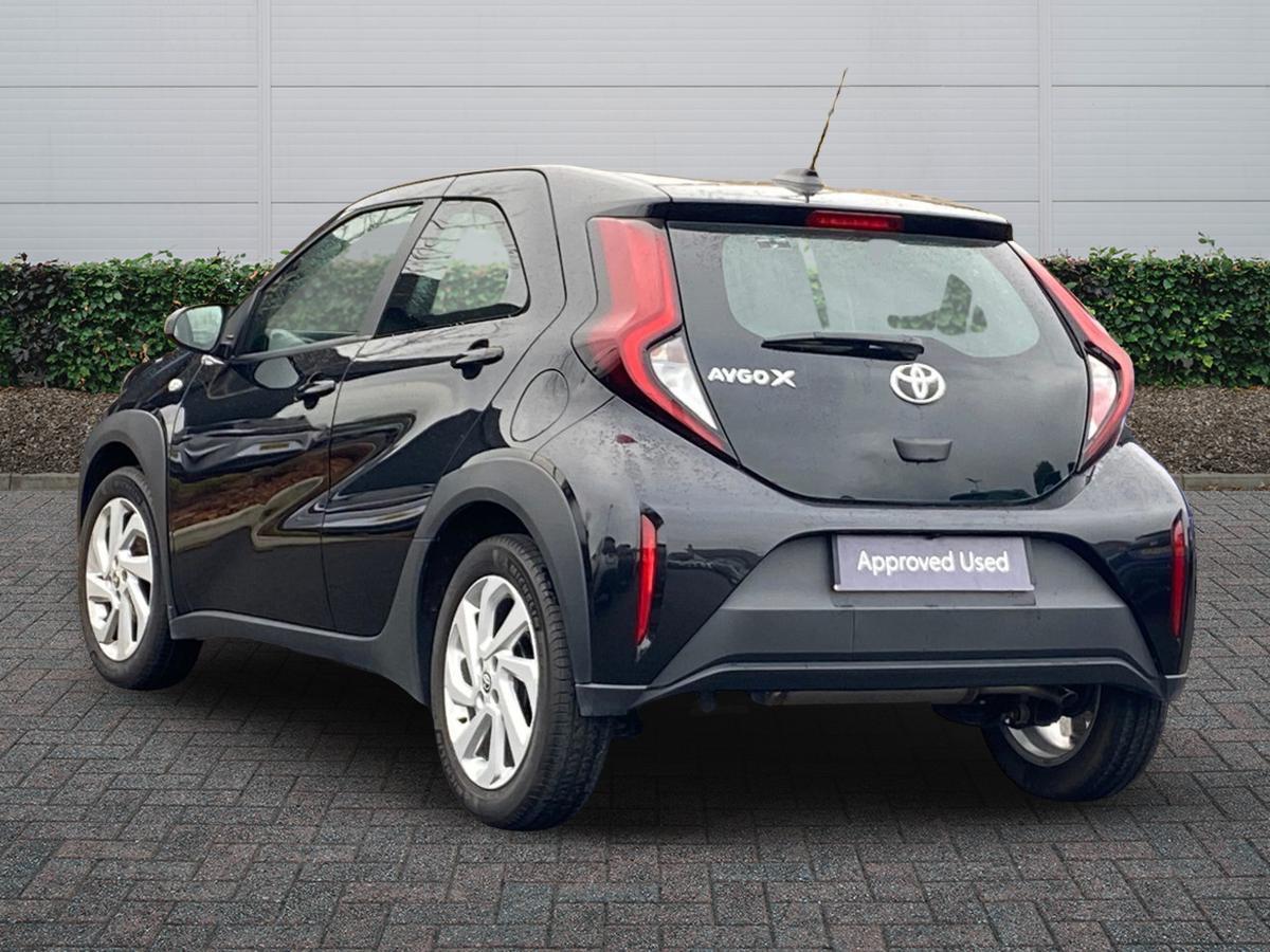 Used Toyota Aygo X 2023 for sale - 77176754: Photo 2