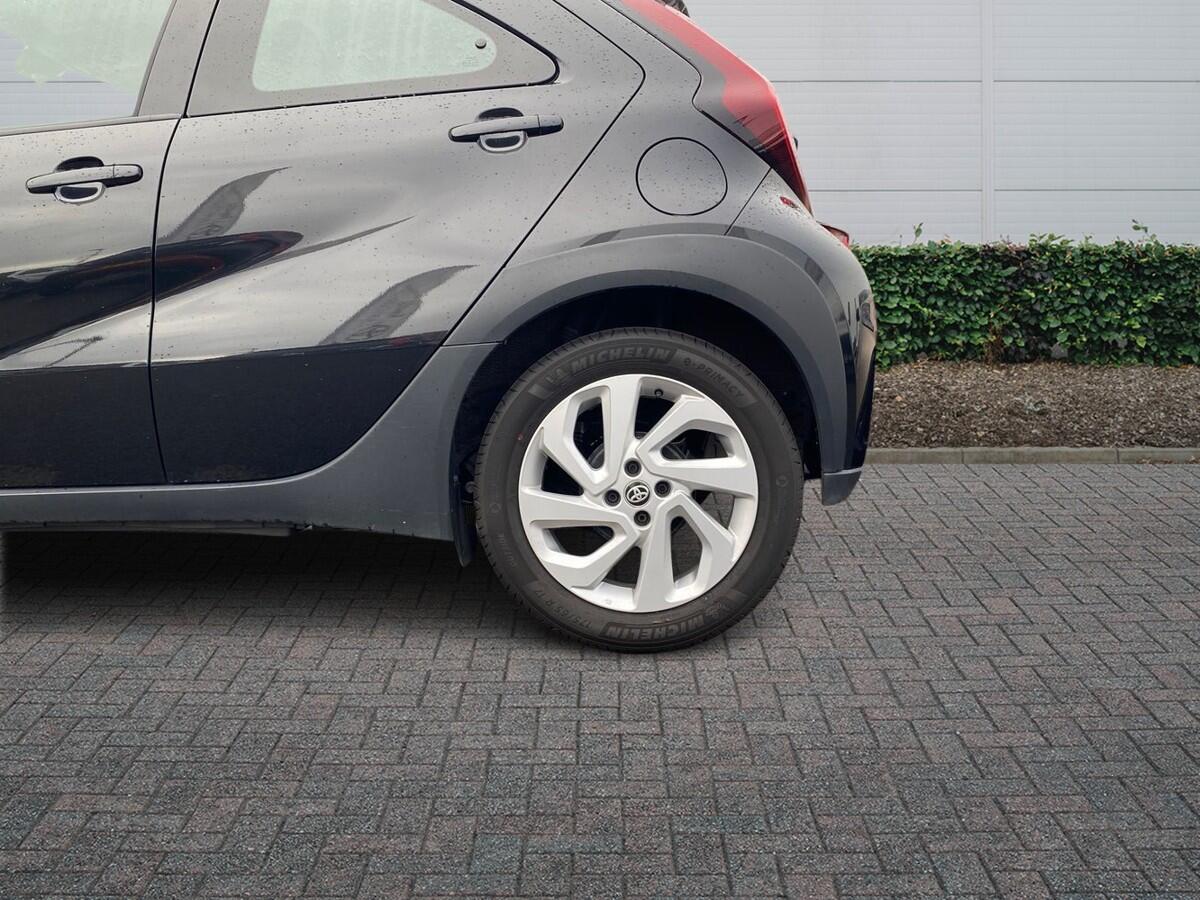 Used Toyota Aygo X 2023 for sale - 77176754: Photo 6