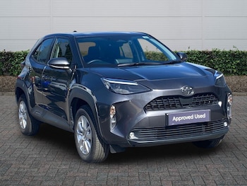 Used Toyota Yaris 2024 for sale - 77539417: Photo