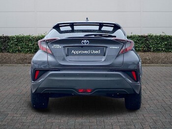 Used Toyota C-HR 2018 for sale - 78785739: Photo