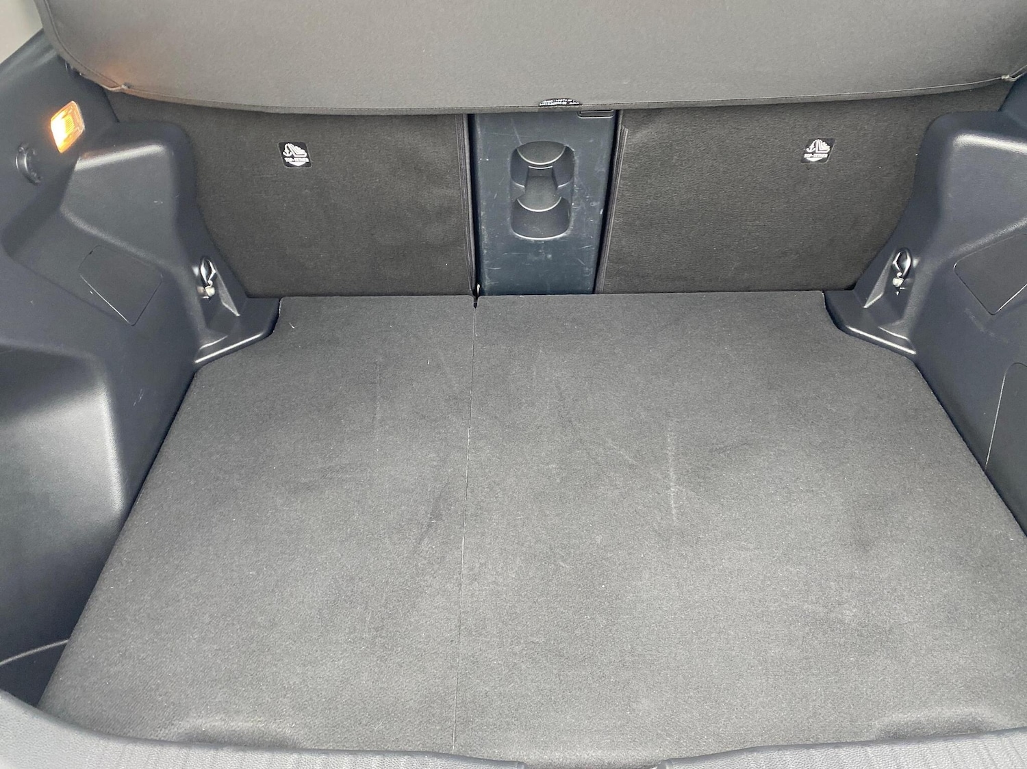 Used Toyota Yaris 2023 for sale - 76410286: Photo 14