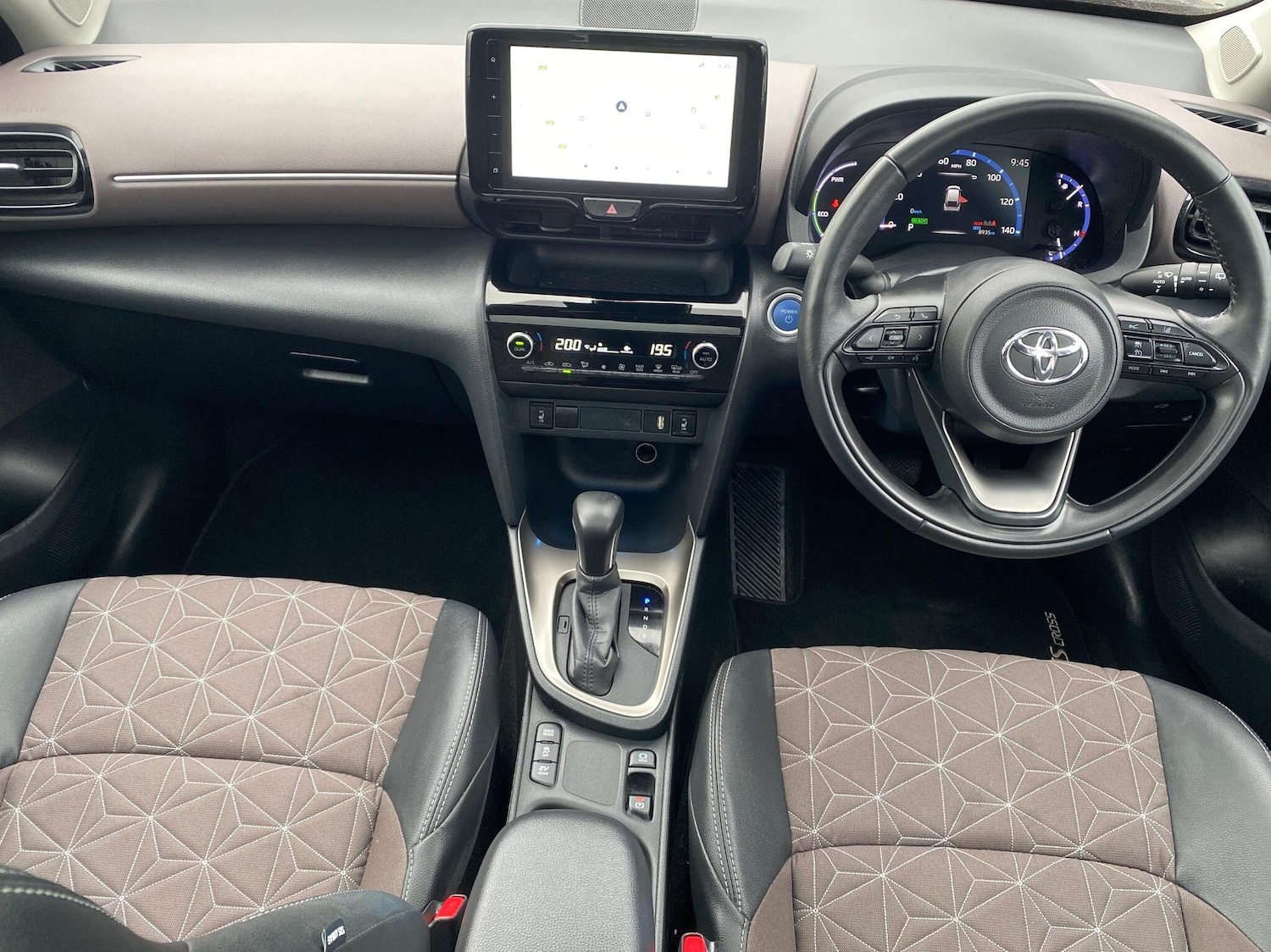 Used Toyota Yaris 2023 for sale - 76410286: Photo 5