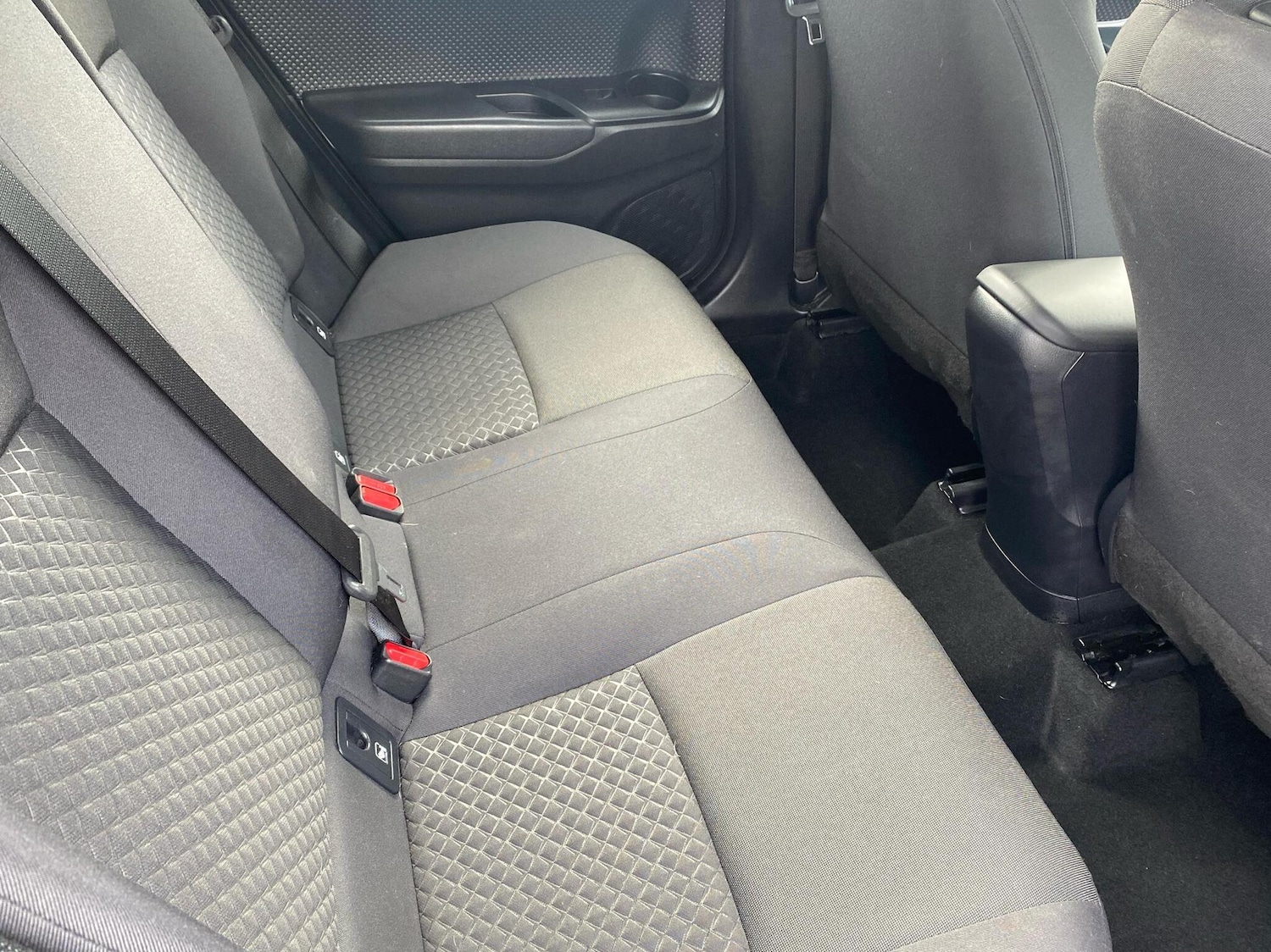 Used Toyota C-HR 2022 for sale - 76111210: Photo 13