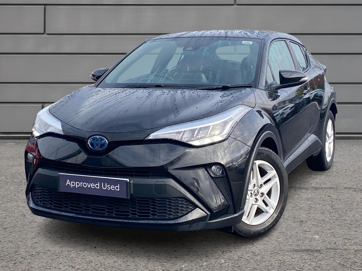 Used Toyota C-HR 2022 for sale - 76111210: Photo 3
