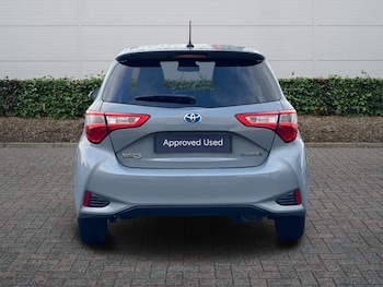 Used Toyota Yaris 2018 for sale - 77268820: Photo