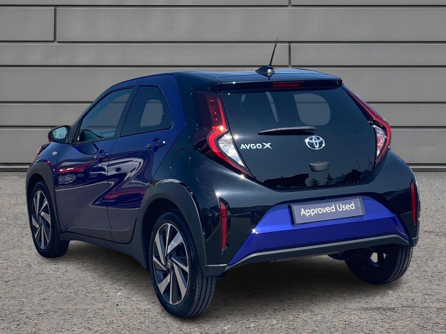 Vehicle 4