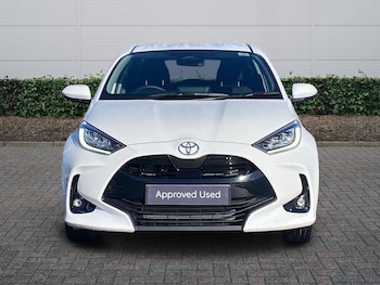 Used Toyota Yaris 2026 for sale - 77388402: Photo