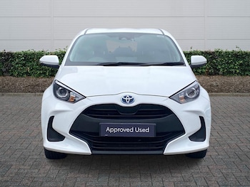Used Toyota Yaris 2023 for sale - 78008519: Photo
