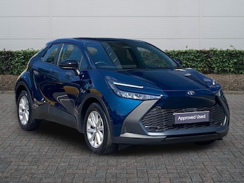 Used Toyota C-HR 2025 for sale - 79203434: Photo