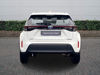 Used Toyota Yaris Cross 2022 for sale - 77755053: Photo