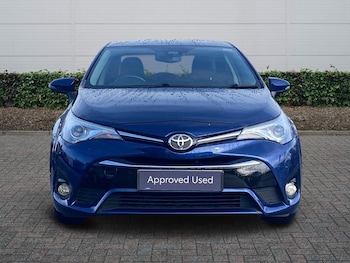 Used Toyota Avensis 2017 for sale - 77397109: Photo