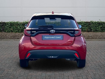Used Toyota Yaris 2023 for sale - 76800418: Photo