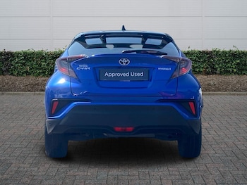 Used Toyota C-HR 2019 for sale - 79350267: Photo