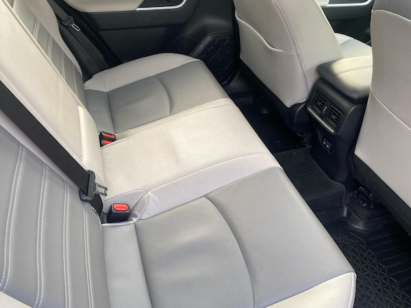 Used Toyota RAV4 2022 for sale - 76338423: Photo 13