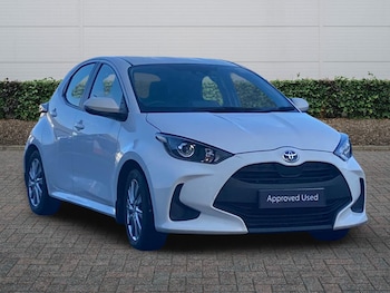 Used Toyota Yaris 2022 for sale - 76730625: Photo