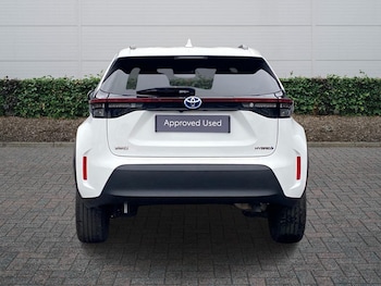 Used Toyota Yaris 2023 for sale - 77725125: Photo