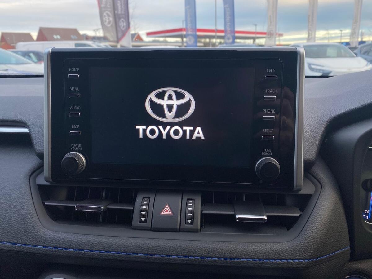 Used Toyota RAV4 2022 for sale - 77177041: Photo 11