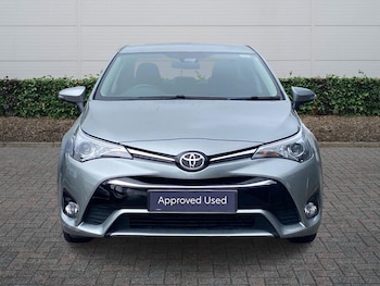 Used Toyota Avensis 2017 for sale - 78377110: Photo
