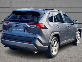 Used Toyota RAV4 2019 for sale - 75942710: Photo