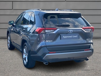 Used Toyota RAV4 2019 for sale - 75942710: Photo