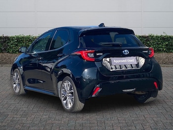 Used Toyota Yaris 2021 for sale - 77855141: Photo