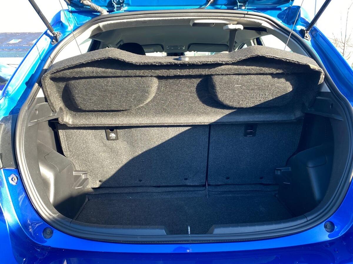 Used Toyota Yaris 2019 for sale - 76593389: Photo 10