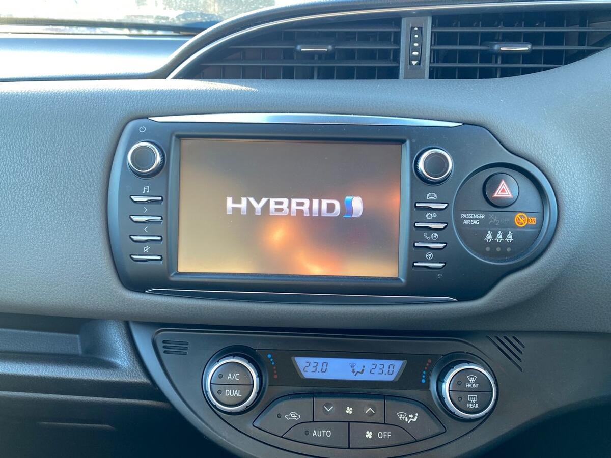 Used Toyota Yaris 2019 for sale - 76593389: Photo 11