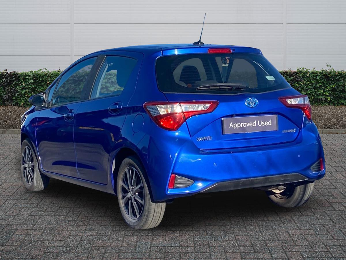 Used Toyota Yaris 2019 for sale - 76593389: Photo 2