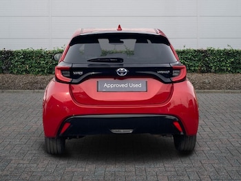 Used Toyota Yaris 2023 for sale - 77840933: Photo