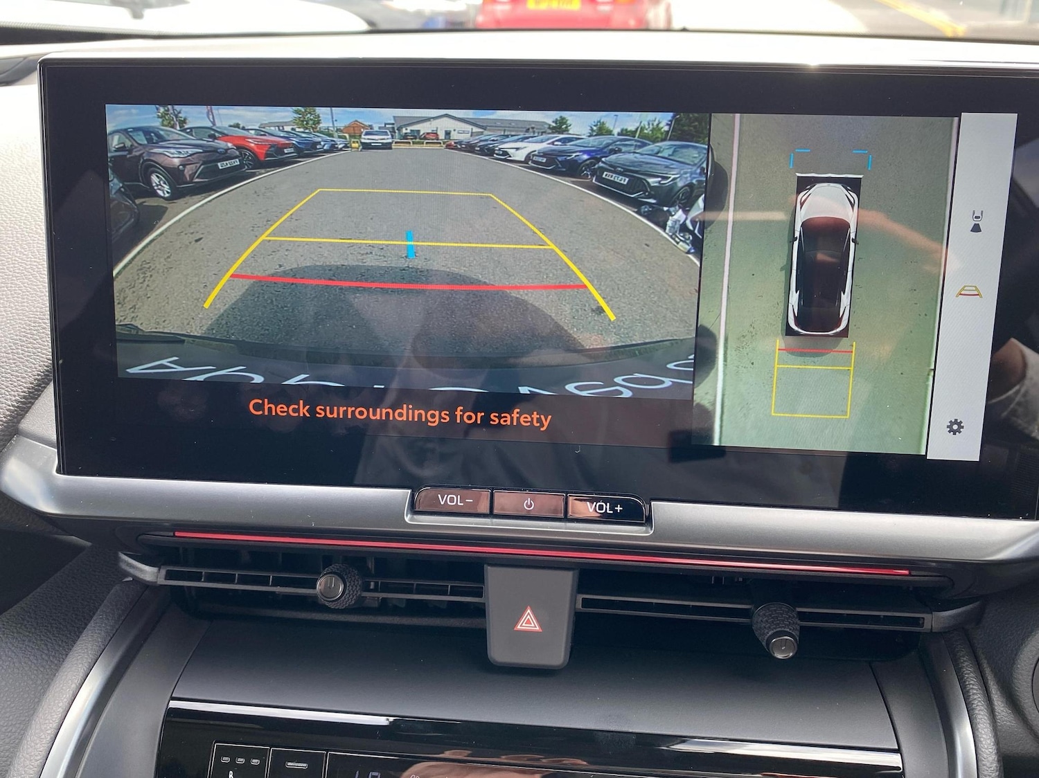 Used Toyota C-HR 2025 for sale - 76730653: Photo 7