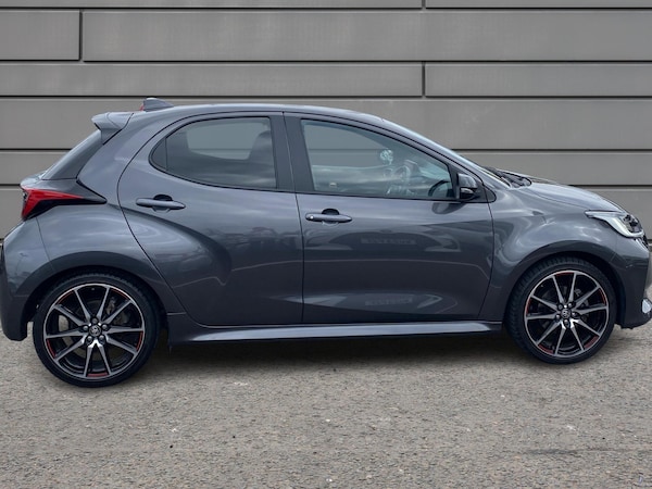 Used Toyota Yaris 2023 for sale - 76271509: Photo 16