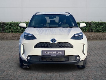 Used Toyota Yaris 2023 for sale - 77013479: Photo