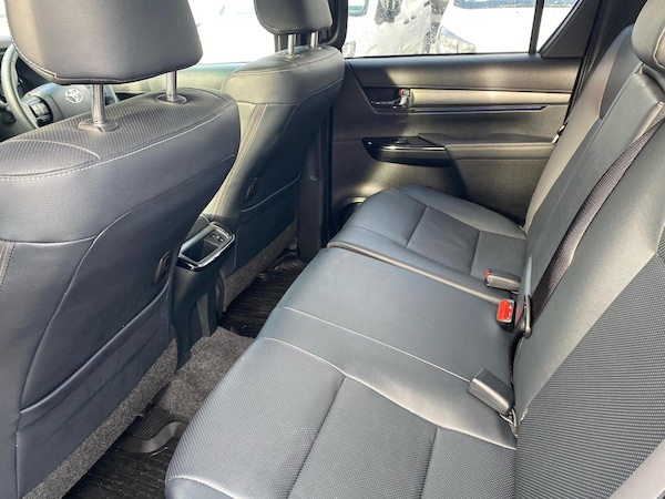 Used Toyota Hilux 2025 for sale - 76261163: Photo 10
