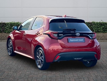 Used Toyota Yaris 2023 for sale - 77176654: Photo