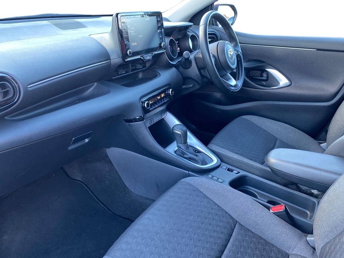 Used Toyota Yaris 2023 for sale - 77176654: Photo 7